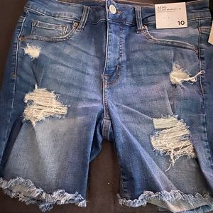 Brand new aero board Jean shorts